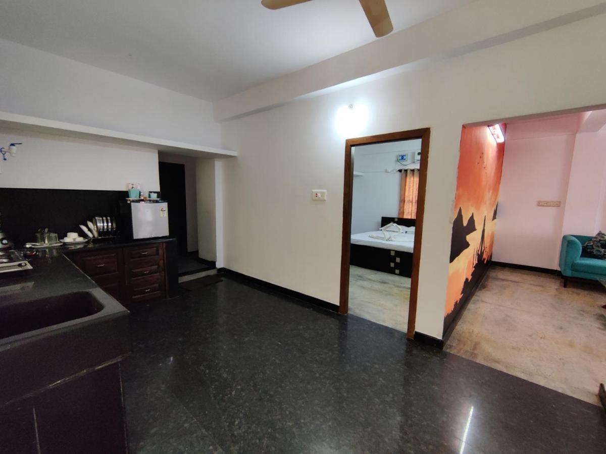Апартаменты Yoga House Vanivilasa Puram Экстерьер фото