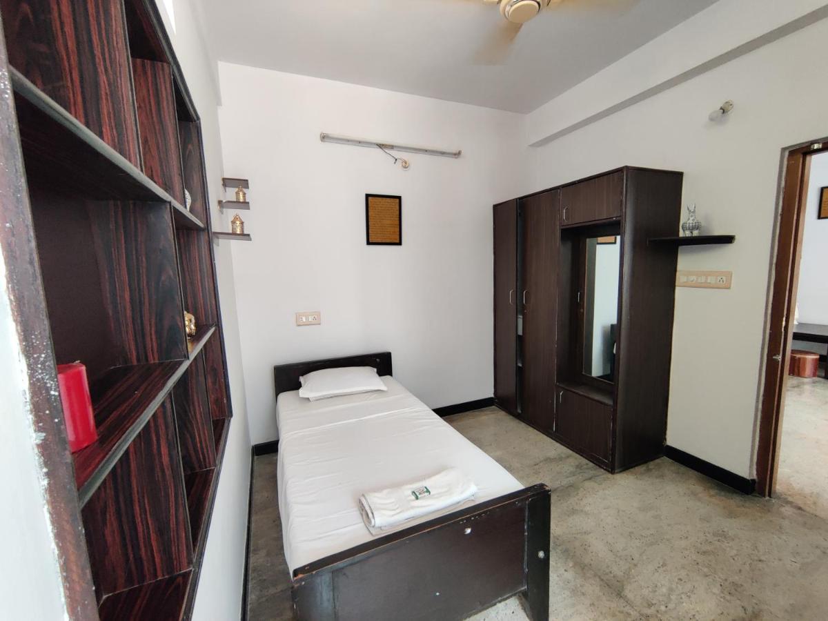 Апартаменты Yoga House Vanivilasa Puram Экстерьер фото